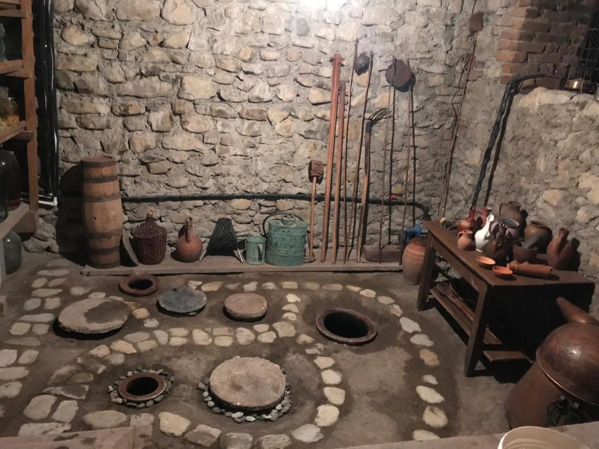 Guesthouse "Kistauri" Telavi Bagian luar foto