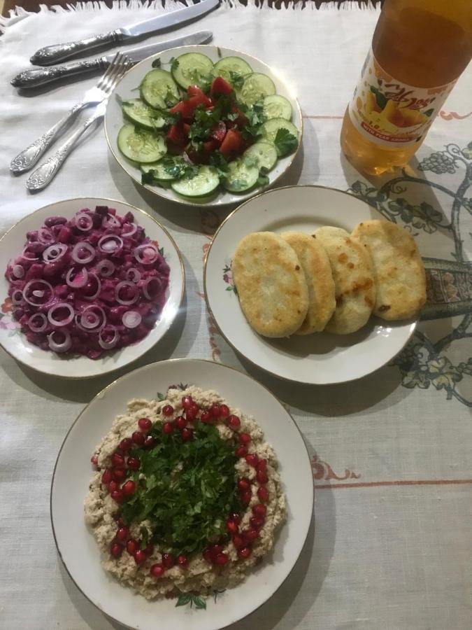 Guesthouse "Kistauri" Telavi Bagian luar foto